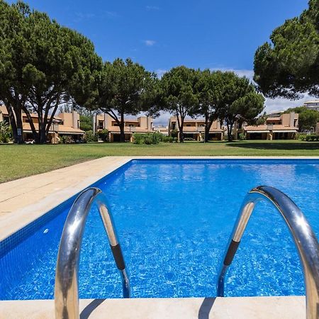 Casa De Ferias Com Piscina - Condominio Vilamouratenis Zewnętrze zdjęcie